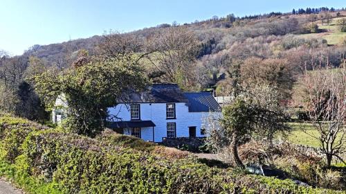 Llangynidr House | Lower Lock Cottage