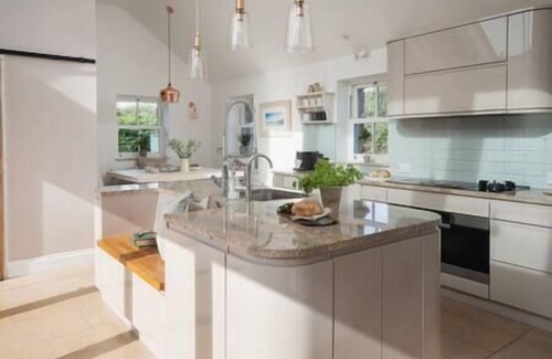 Llangennith House | Lower Mill - 3 Bedroom - 5* Retreat - Llangennith, Lower Mill - 3 Bedroom - 5* Retreat - Llangennith