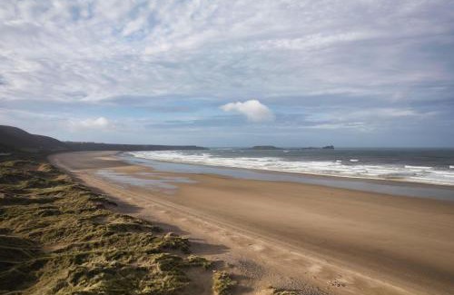 Llangennith House | Lower Mill - 3 Bedroom - 5* Retreat - Llangennith