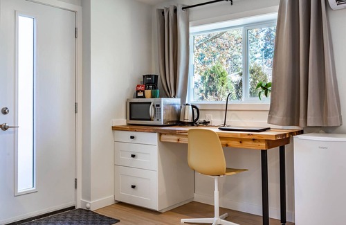 Central Okanagan Apartment | Lower Mission Private Suite