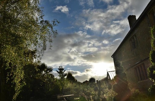 Crewkerne Bed & Breakfast | Lower Severalls Farmhouse