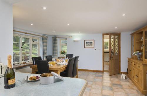 Liscombe House | Lower Spire Cottages sleeps 11