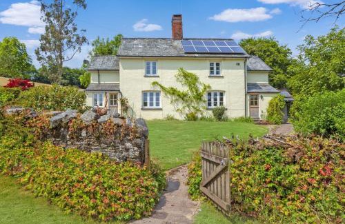 Liscombe House | Lower Spire Cottages sleeps 11