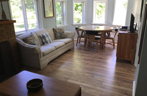 Frankfort House | Lower Terrace in Three Pines Resort