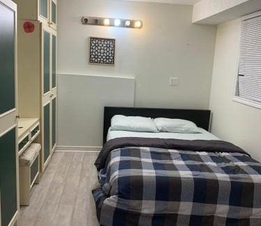 Cambridge Apartment | Lower Unit Entire Apartment