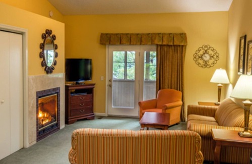 Massanutten Resort | Lower Unit in the Summit Massanutten Resort July 1 to July 8 2022