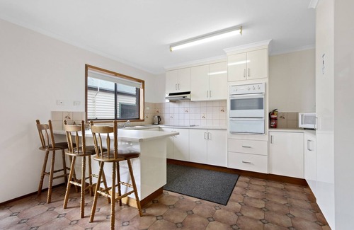 Lakes Entrance Apartment | Lowes On The Lakes - Lakes Entrance