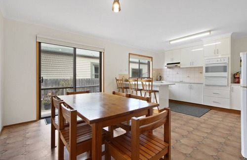 Lakes Entrance Apartment | Lowes On The Lakes - Lakes Entrance