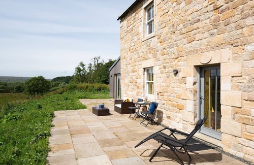 Brampton Cottage | LOWTOWN COTTAGE - an eclectic rural cottage set in the Northumbrian countryside