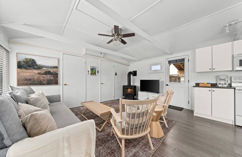 Prince Edward House | Loyalist Cottage at The Birch