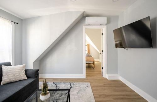 Black Rock Historic District Apartment | Lrg 2 Bedroom apart in BlackRock