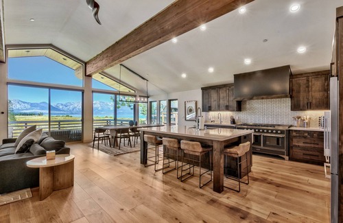 Al Tahoe Hotel | LT Luxury Lake Tahoe View Villa