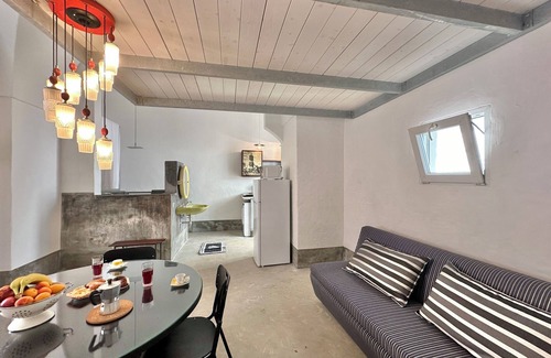 Aradeo Apartment | Lu Parmientu - One Bedroom Apartment, Sleeps 2