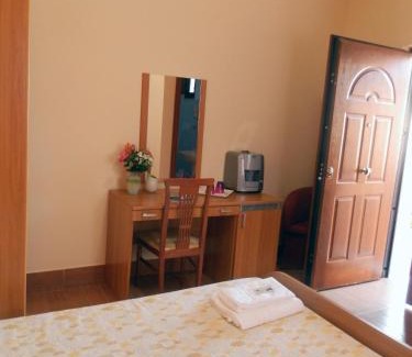 Isola Sacra Bed & Breakfast | Luana Inn Holiday