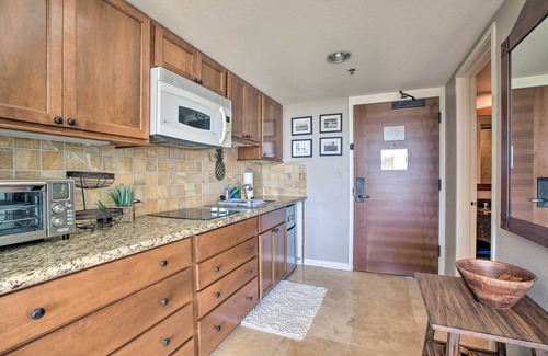 Waikiki Apartment | Luana Waikiki Gem w/Parking - Blocks to Beaches!