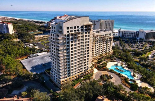 Sandestin Condo | Luau I 6210