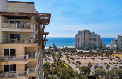 Sandestin House | Luau I 7103