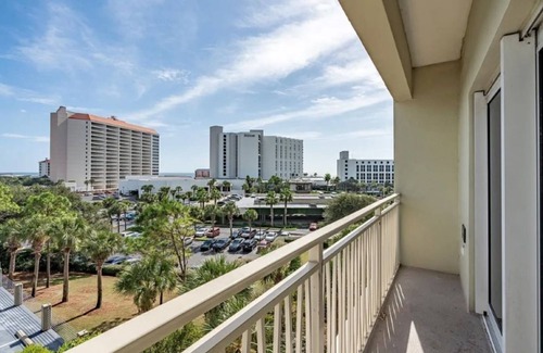 Four Mile Village Condo | Luau Studio in Sandestin!