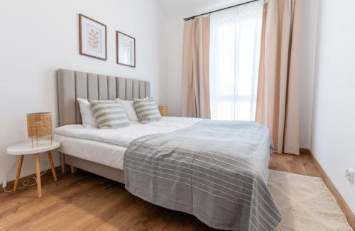 Lubawa Apartment | LUBAVA apartment z garażem podziemnym i klimatyzacją, Netflix, TV55', winda