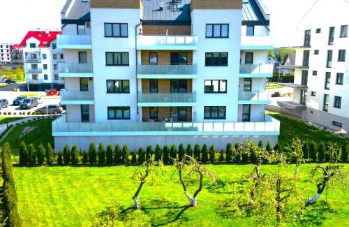 Lubawa Apartment | LUBAVA apartment z garażem podziemnym i klimatyzacją, Netflix, TV55', winda