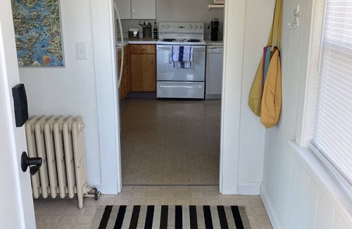 Lubec House | Lubec Saltbox with sunsets! Guests give us 10/10 REVIEWS!
