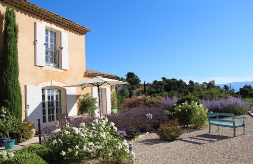Lacoste House | Luberon, Charm, Great Conveniences, Great view over the castle and the valley.