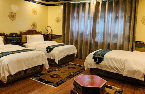 Chengguan District Hotel | Lubhum Tsang Boutique Hotel
