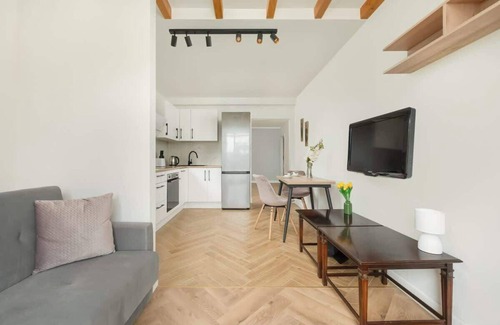 Krzyki Apartment | Lubinowa 1G Spacious Apartment Balcony