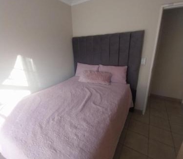 Kareeberg Apartment | Lubsman Apartments
