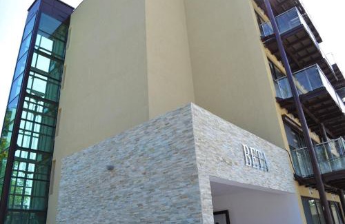 Saturn Apartment | LUCA Apartments