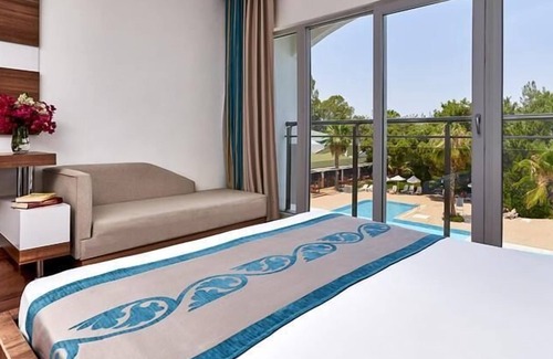 Titreyengol Hotel | Luca Beach Sorgun Hotel