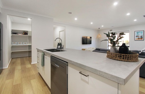 Moama House | Luca Holiday Home