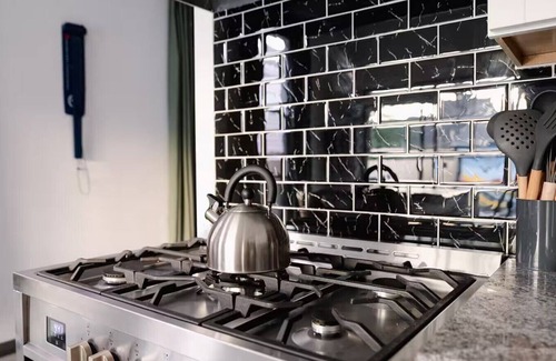 Indianapolis House | Lucas Oil Stadium Sanctuary! Hot Tubs! Games!