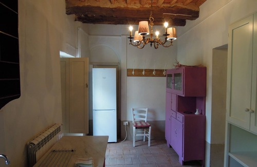 Lucca Apartment | LuccaLarge and cozy apartment in a farmhouse with swimming pool 6 km from Lucca