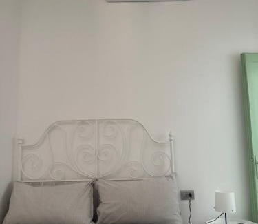 Bellano Apartment | LUCE SUL LAGO - CENTRO STORICO - Lake 3min walking