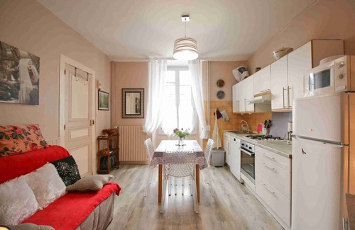 Bagneres-de-Luchon Apartment | Luchon Apartment T2 Downtown Garden Wifi # 1