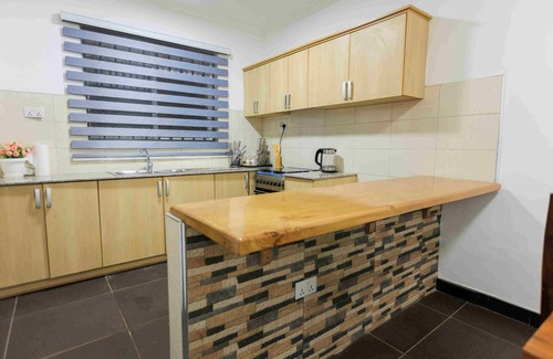 Kampala Cottage | Lucian Cottages: 3 bedroom peaceful retreat in Munyonyo