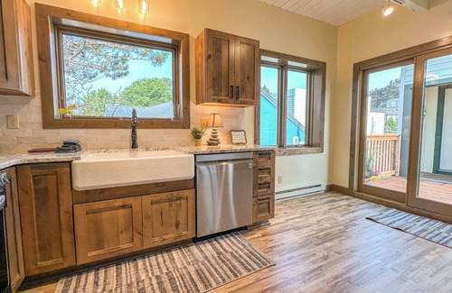 Grand Marais House | Lucie's Loft - Grand Marais, MN - Cascade Vacation Rentals