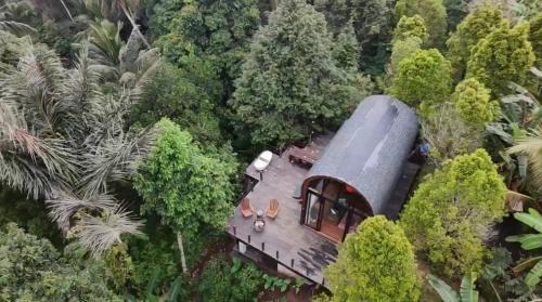 Wongaya Gede House | Luciole Mountain House with Jungle & Volcano Views