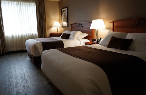 Smith River Hotel | Lucky 7 Casino & Hotel – Howonquet Lodge