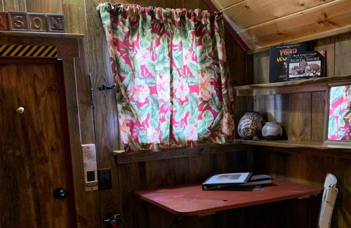 Palmers House | Lucky Buck Tiny House | Outdoor Shower