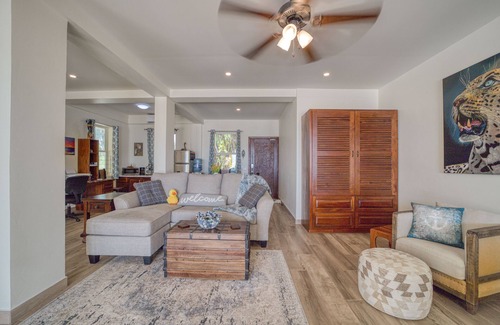 Placencia Villa | Lucky Duck Villa - Huge Beachfront, Pool and Pier