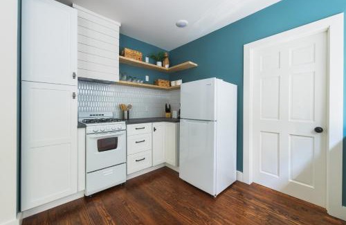 Glenn House | Lucky Penny - Lake Access right around the corner - Newly remodeled home