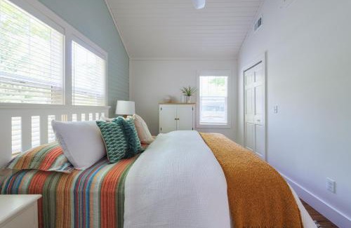 Glenn House | Lucky Penny - Lake Access right around the corner - Newly remodeled home