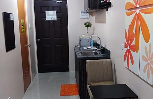 Mabolo Apartment | Lucky Room2 w/Unlmtd Wifi+Cable+Pool+Near SM&Ayala