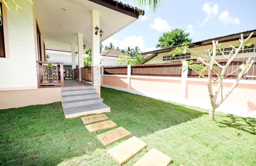 Lipa Noi House | Lucky Villa Residence