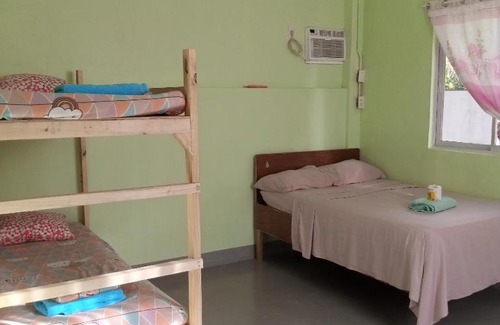 Mambajao House | Lucky777 Homestay