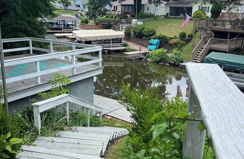 Monticello House | Lucretia's Lakeside