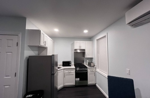 Mount Pleasant Apartment | Lucy Private Studio Apartment