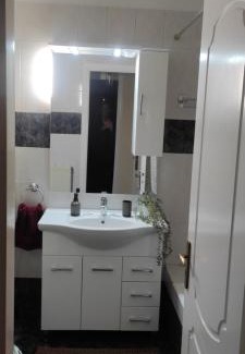 Agia Paraskevi Apartment | Lucy's apartment